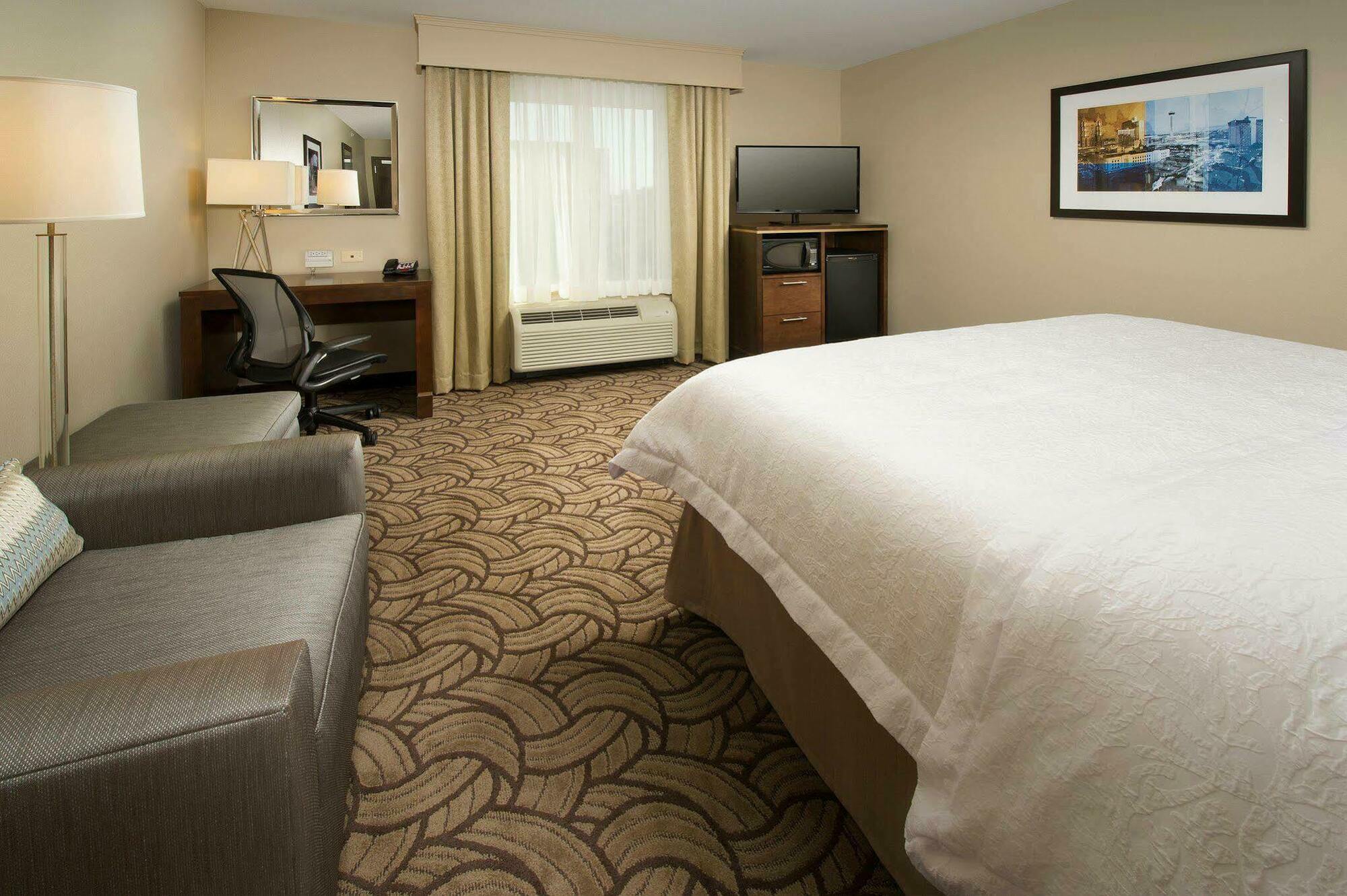 Hampton Inn & Suites San Antonio-Downtown/Market Square Buitenkant foto